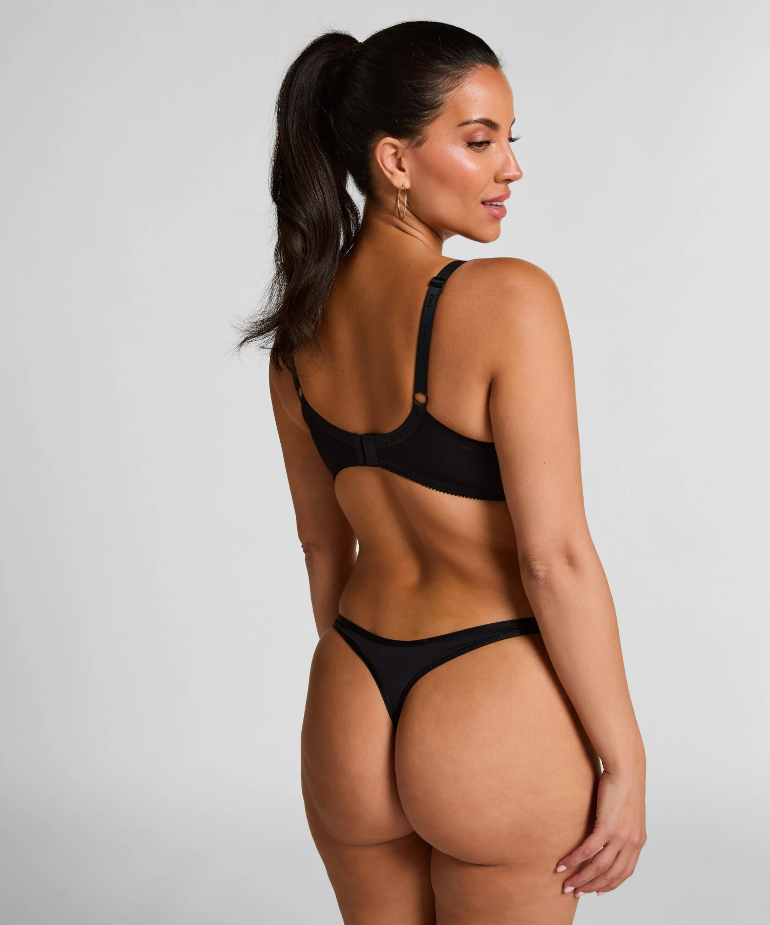 Nicht-vorgeformter, Bügelloser Sara 5 Nicht-vorgeformter, Bügelloser Sara – Bild 3