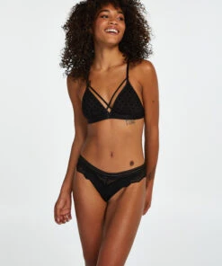 Brazilian Mit Hohem Beinausschnitt Sully