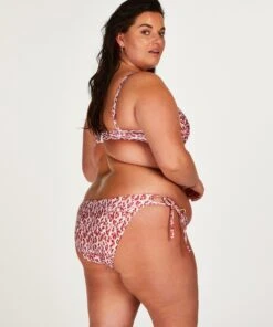 Wattiertes Bügel-Bikini-Oberteil Tobago -Mode-Dessous-Geschäft 200919 13 2