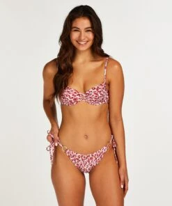 Wattiertes Bügel-Bikini-Oberteil Tobago -Mode-Dessous-Geschäft 200919 3 2