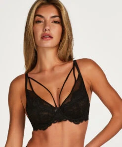 Mode-Dessous-Geschäft -Mode-Dessous-Geschäft 201141 1