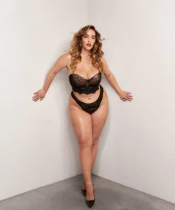 Vorgeformter Strapless-Longline-Bügel-BH Bellatrix 17 Vorgeformter Strapless-Longline-Bügel-BH Bellatrix -Mode-Dessous-Geschäft 201148 17