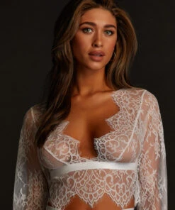 Top Allover Lace